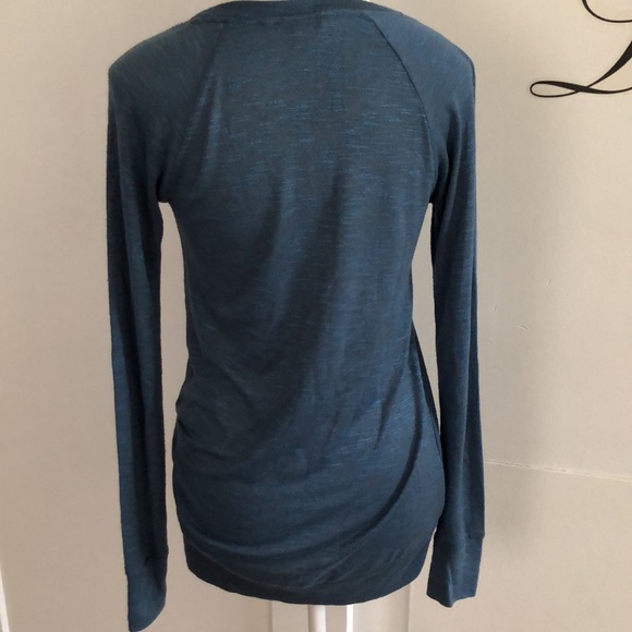 Juicy Couture blue light weigh sweater with knot detail - Picture 4 of 8